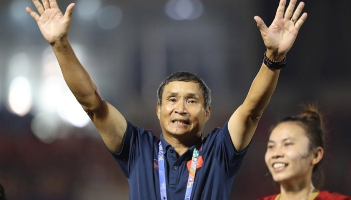 tiểu sử huấn luyện viên mai đức chung