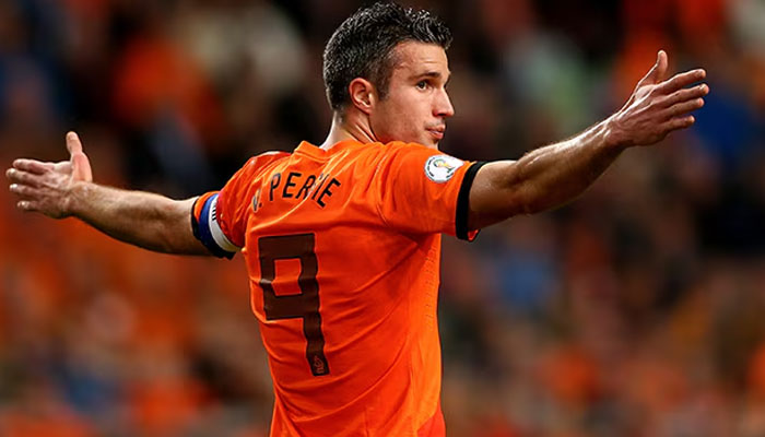 Các mẫu tiền đạo truyền thống khác tất nhiều từ vai trò đến phong cách chơi